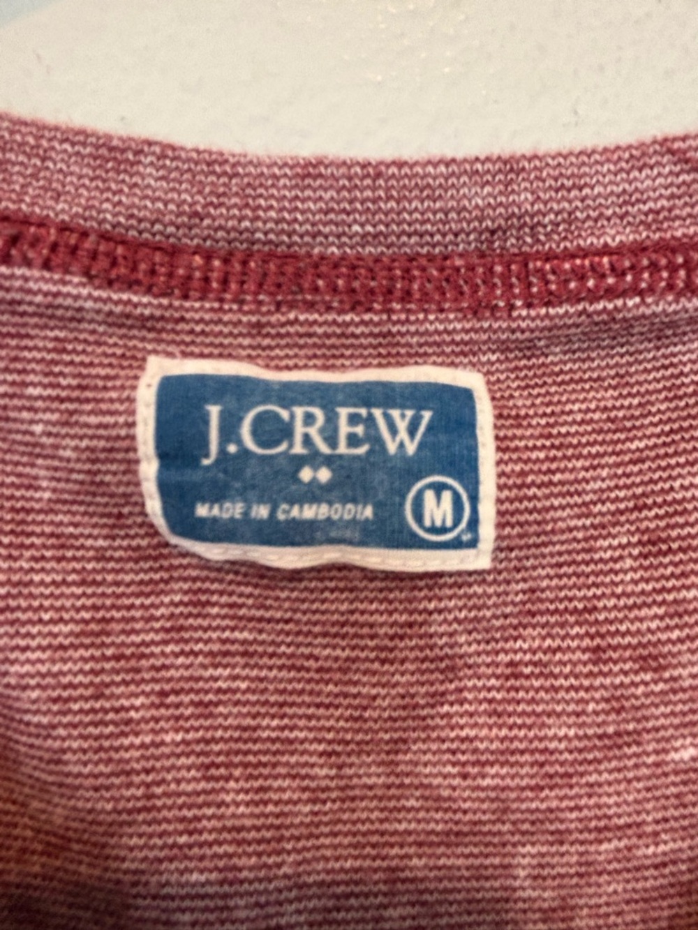 J. Crew Men's Long Sleeve Henley in Heathered Wine 200 - Picture 3 of 4